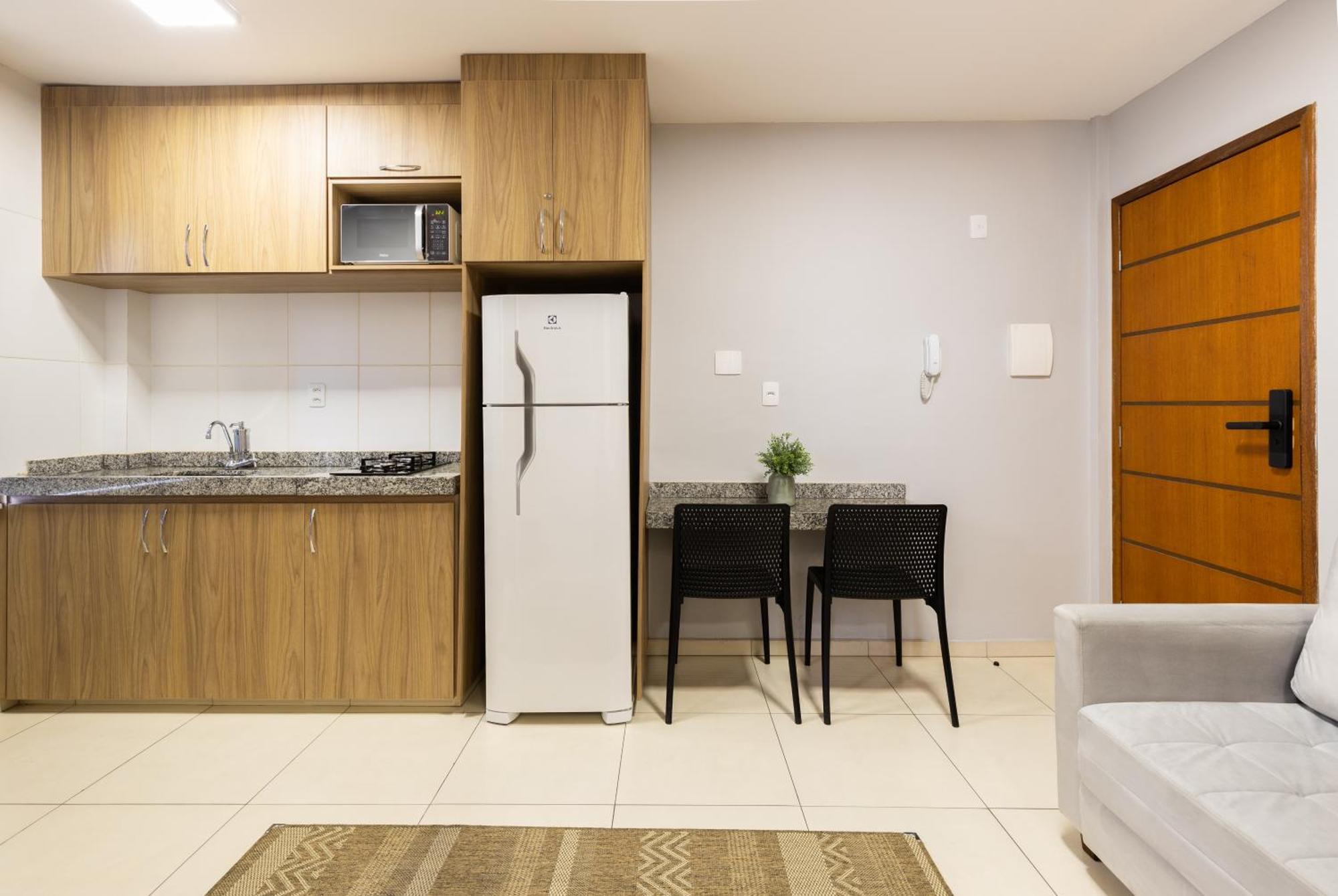 Apartamento Em Sao Joao Del Rei, Ao Lado Da Estacao Ferroviaria, Estacionamento E Ar Condicionado Buitenkant foto