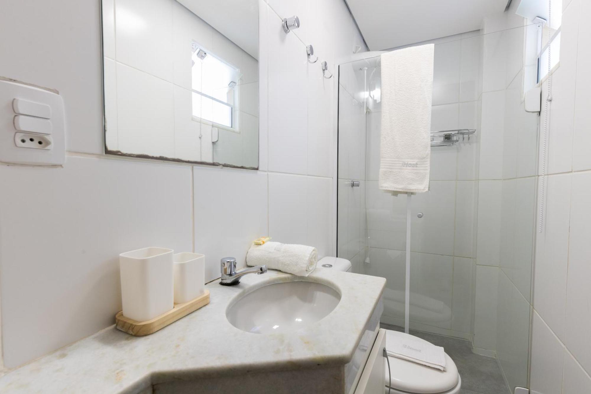 Apartamento Em Sao Joao Del Rei, Ao Lado Da Estacao Ferroviaria, Estacionamento E Ar Condicionado Buitenkant foto